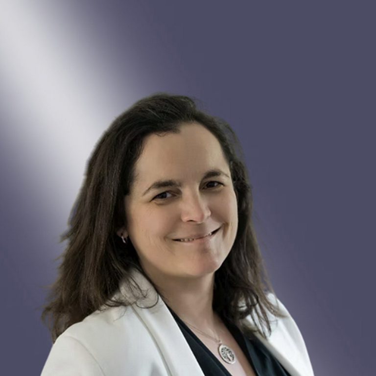 Anne Elsa Médium, haut